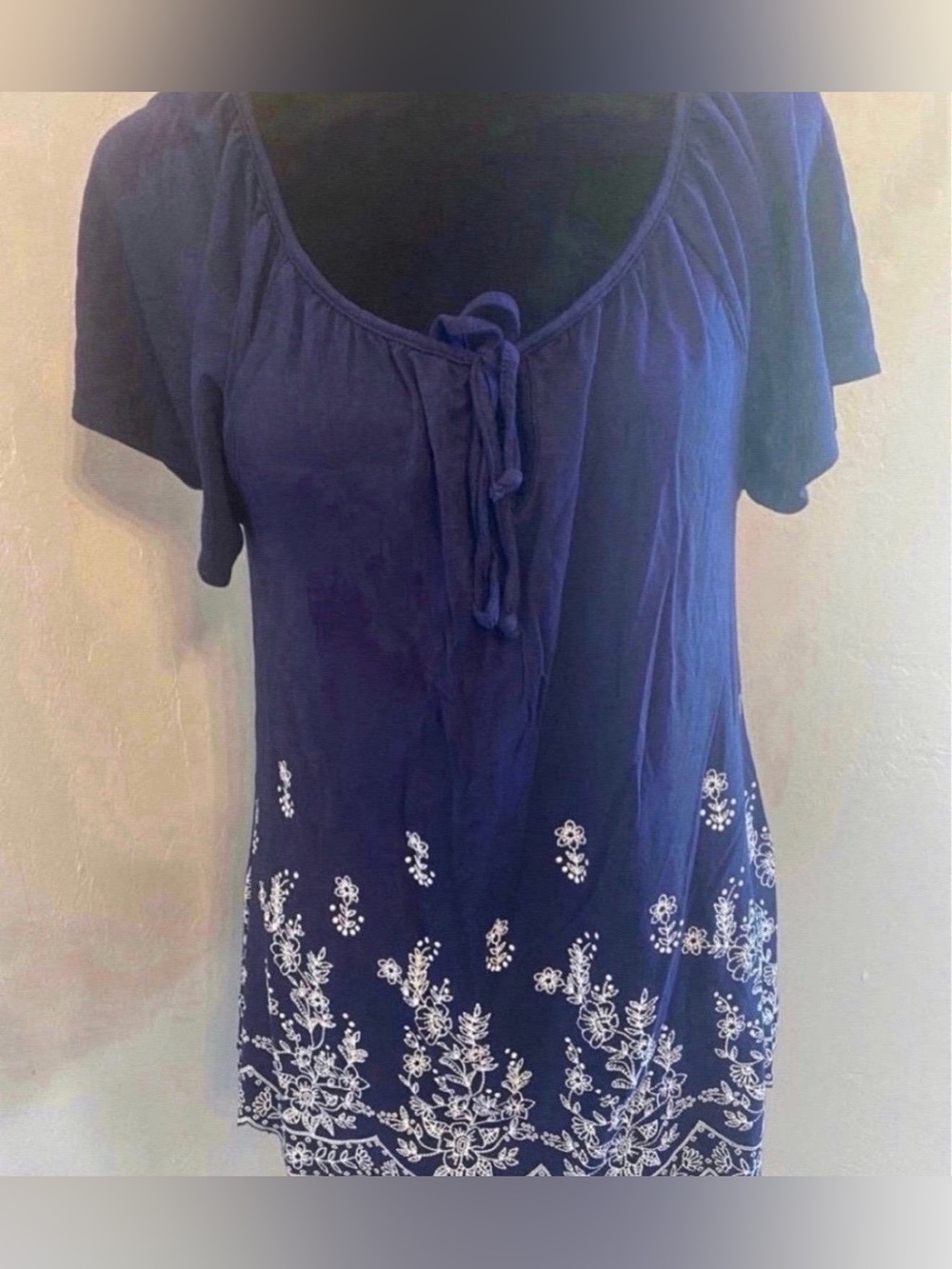 Women’s Blue Short-Sleeve Tie-Neck Peasant Top with White Embroidery (Size 6)